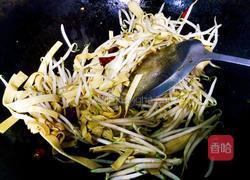 干豆腐炒豆芽的做法图解5