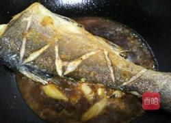 红烧鲢鱼的做法图解10