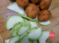 瓠子肉圆汤的做法图解1