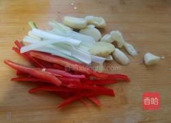 酱炖鲢鱼的做法图解2