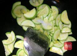 清炒葫芦的做法图解3