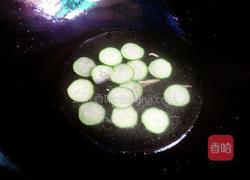 黄瓜素汤的做法图解3