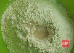 猪肉白菜粉条包子的做法图解1