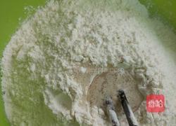 猪肉白菜粉条包子的做法图解2