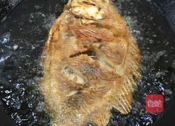 酸甜鱼的做法图解4