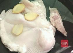 莲子炖猪肚的做法图解4