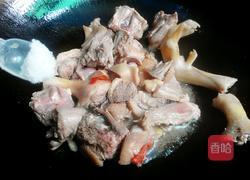 酸笋焖鸭的做法图解2