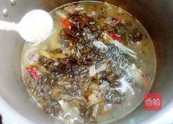 酸笋焖鸭的做法图解5