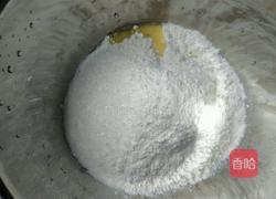 炸小麻花的做法图解1