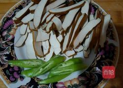 杭椒炒鸡蛋干的做法图解2