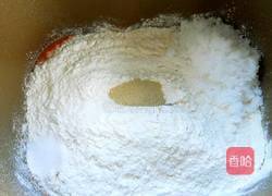 胡萝卜吐司面包的做法图解3