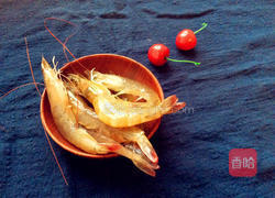 牙签去虾线的做法图解4