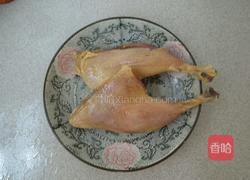 蒸腊鸡腿的做法图解1