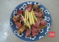蒸腊鸡腿的做法图解3