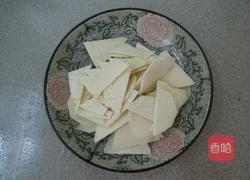 清炒腊肉笋片的做法图解3
