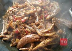 卤鸭脚的做法图解3