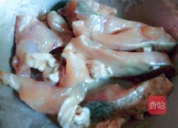 鲢鱼烧豆腐的做法图解2