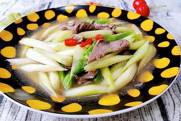 牛肉炒芦笋