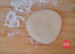 手擀宽面的做法图解3