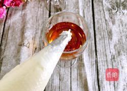 红茶奶盖茶的做法图解5