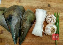 蒜蓉粉丝蒸带子的做法图解1