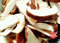 素烧香菇的做法图解2