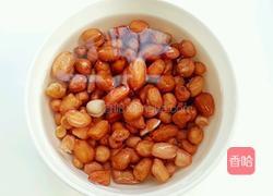 猪脚花生的做法图解2