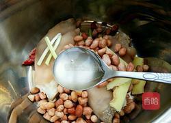 猪脚花生的做法图解9