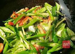 香辣高笋炒腊牛肉的做法图解4