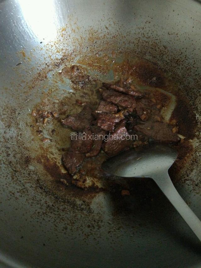 水干了，盛起装盘！都不用放鸡精了，太香了！
