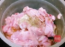 辣子兔丁的做法图解1