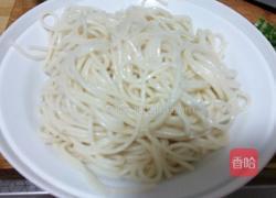 开洋葱油拌面的做法图解15