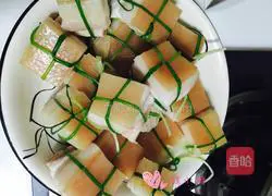 Braised Yuanbao Pork Recipe Illustration 7