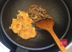 蛏子干鸡蛋汤的做法图解2