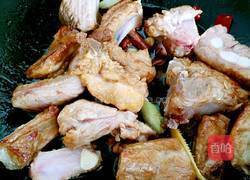 蘑菇烧排骨的做法图解4