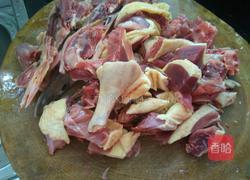 红烧鹅肉的做法图解1