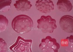 QQ糖七彩果冻的做法图解3