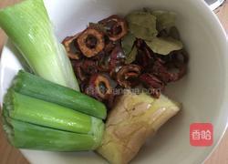 黄豆炖猪手的做法图解7