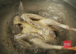 灵芝鸽子汤的做法图解2