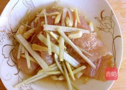 剁椒蒸白鱼的做法图解5