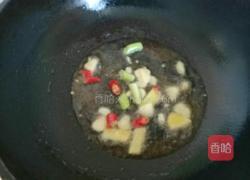 排骨焖苦瓜的做法图解3