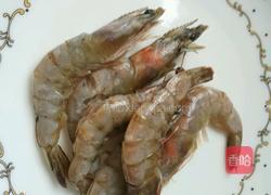 萝卜丝竹节虾汤的做法图解1