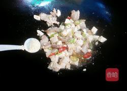 五花肉烧豆腐的做法图解5