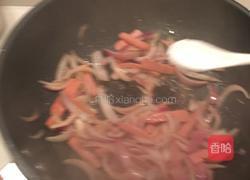 洋葱炒火腿的做法图解5