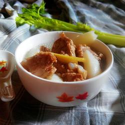 牛蒡鲜淮山排骨汤的做法[图]