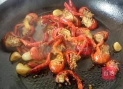 油爆大龙虾的做法图解11