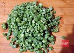 豆角煎蛋饼的做法图解1