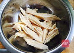 黄瓜腐竹的做法图解2