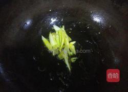 青椒豆腐干炒肉丝的做法图解6