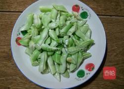 火腿肠炒扁豆的做法图解3